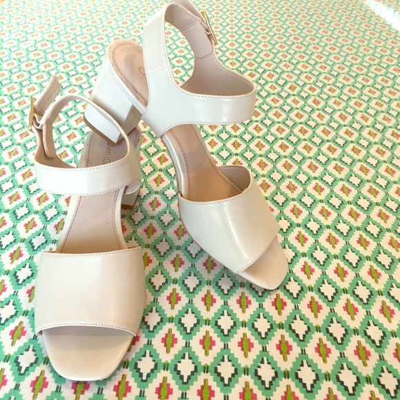 Calvin Klein Shoes - Calvin Klein sandals off white / bone sz 6
